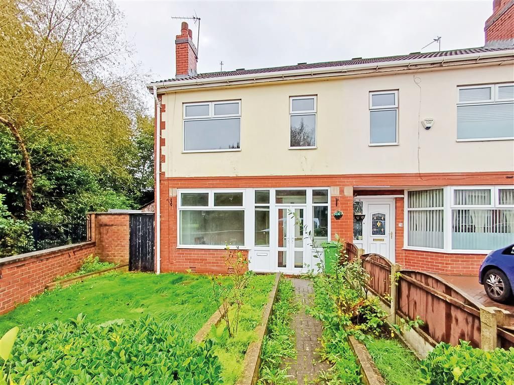 3 bed end terrace house for sale in Thornbury Road, Stretford