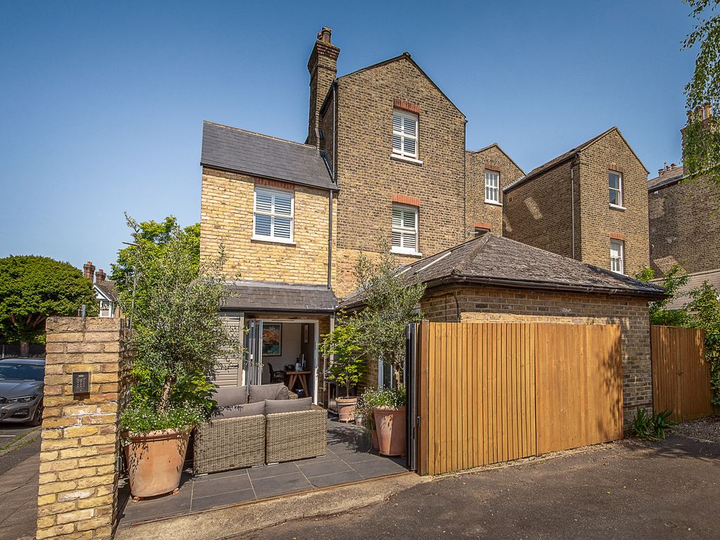 3 bed for sale in Ridgway, London SW19, £1,400,000 Zoopla