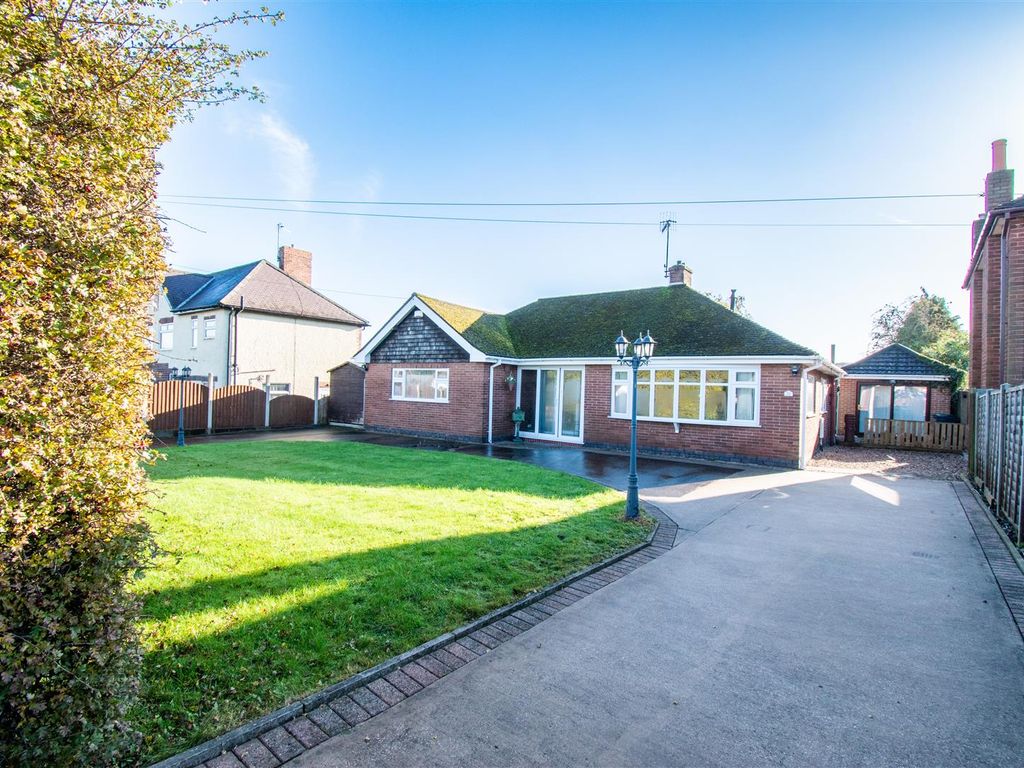 4 bed detached bungalow for sale in Fall Road, Heanor DE75, £400,000