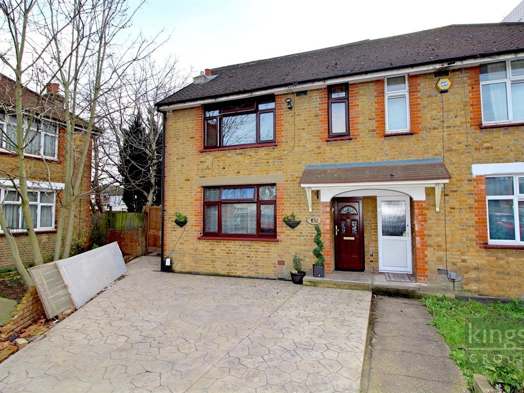 5 bed semidetached house for sale in Montagu Crescent, Edmonton N18