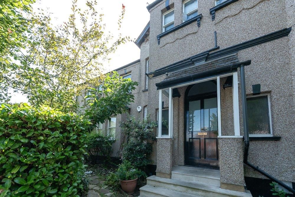 Grosvenor Gardens, Willesden Green, London NW2  