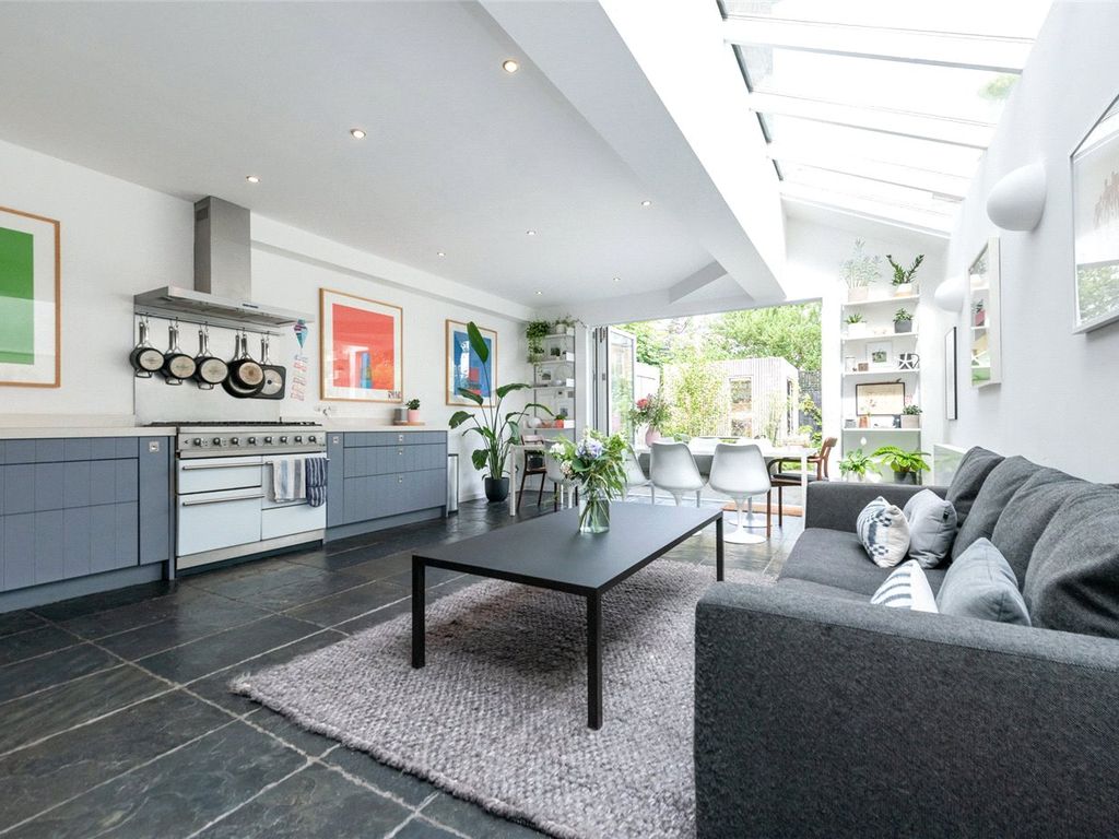 Kempe Road, Queens Park NW6