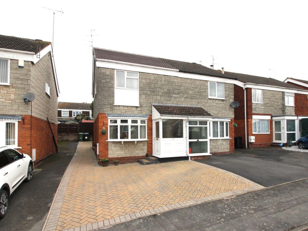 3 bed semidetached house for sale in Mallory Drive, Kidderminster DY11