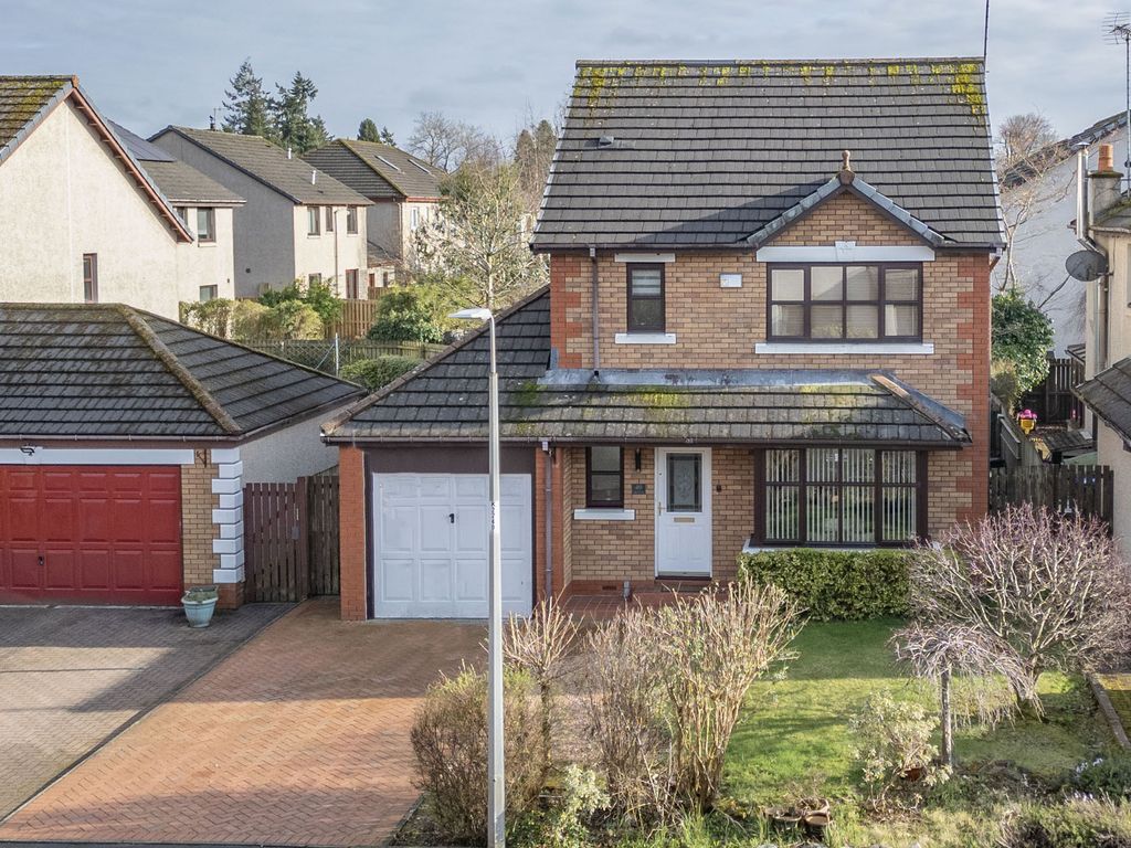 3 bed detached house for sale in Turretbank Drive, Crieff PH7, £265,000