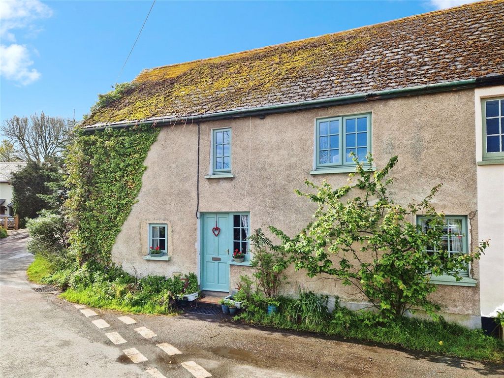 3 bed semidetached house for sale in Mill Road, Landkey, Barnstaple