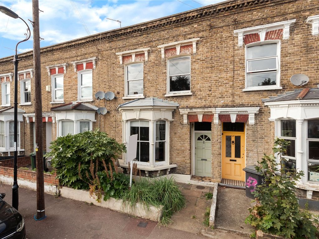 3 bed detached house for sale in Billington Road, Hatcham Park