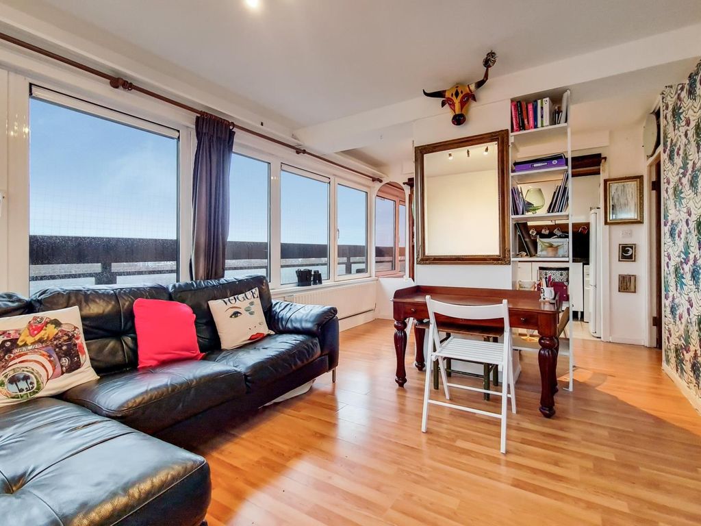 2 bed flat for sale in Wandsworth Road, London SW8 Zoopla