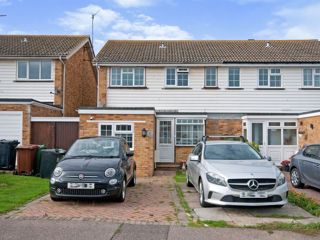 4 bed semidetached house for sale in Ridgewood Gardens, BexhillOnSea