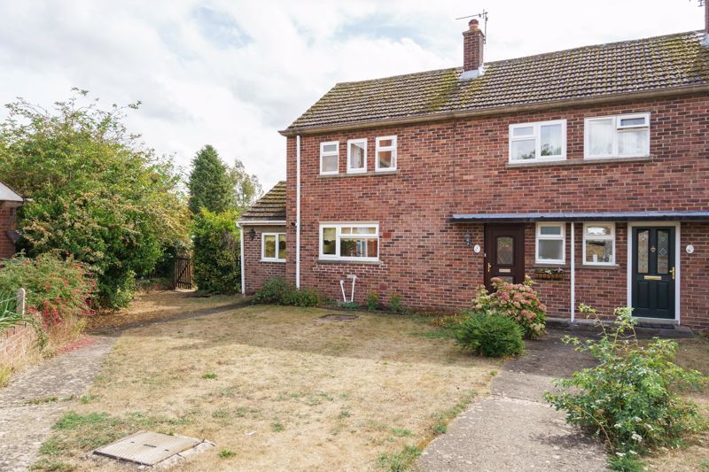 3 bed semidetached house for sale in Hawkins Way, Wootton, Abingdon