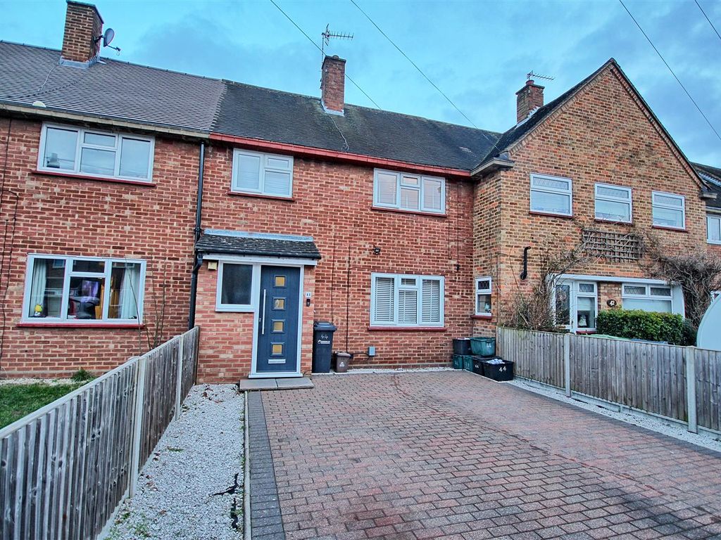 3 bed terraced house for sale in Chadwell Avenue, Cheshunt, Waltham
