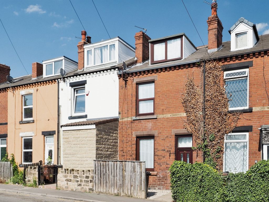 3 bed terraced house for sale in High Street, Shafton, Barnsley S72, £