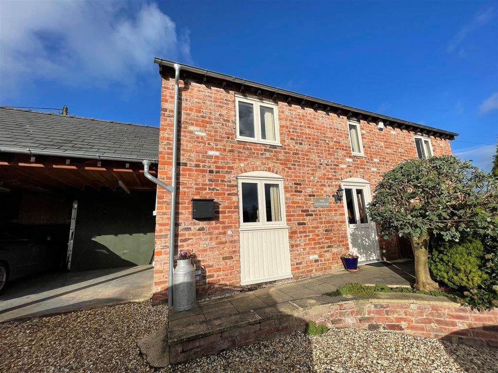 3 bed detached house for sale in Eye Lane, Luston, Herefordshire HR6