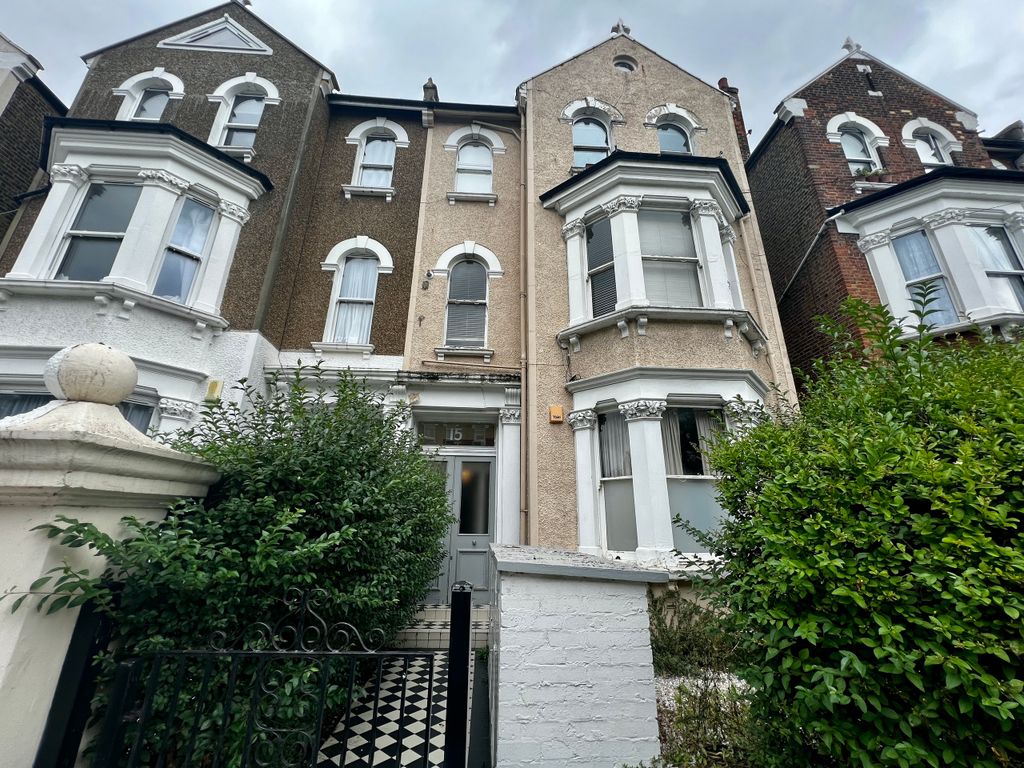 1 bed flat to rent in Sisters Avenue, London SW11 Zoopla