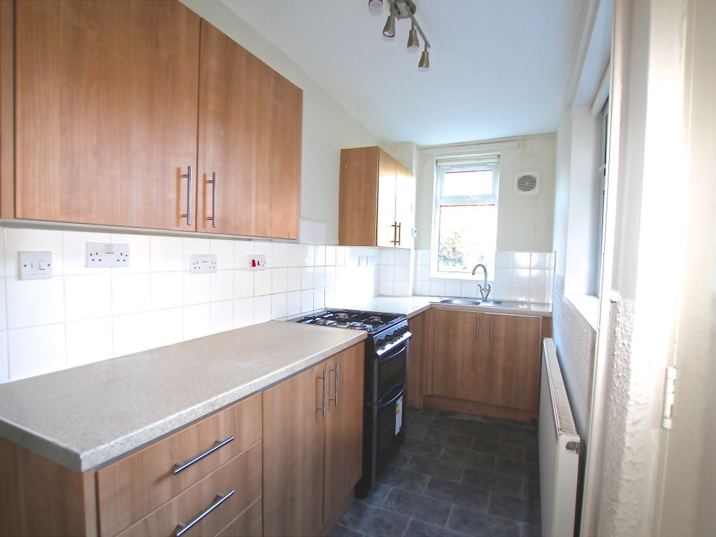 2 bed terraced house to rent in Isandula Road, Basford, Nottingham NG7