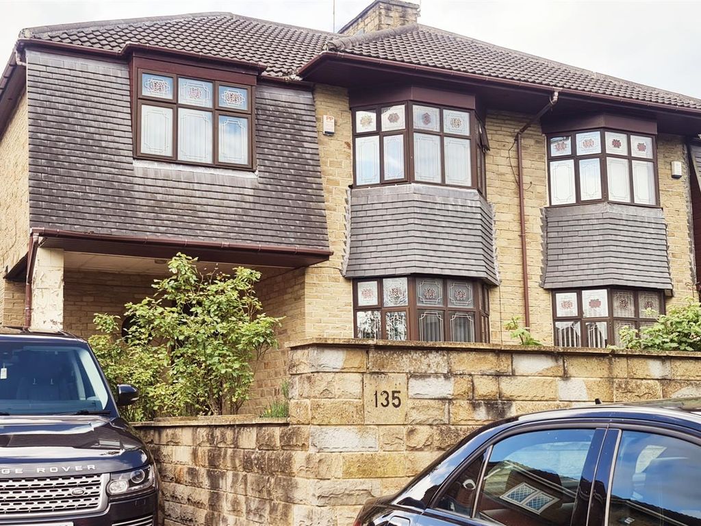 5 bed semidetached house for sale in Horton Grange Road, Great Horton