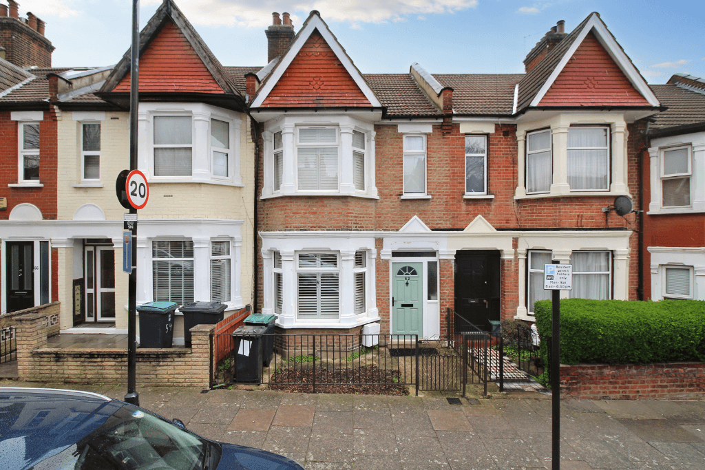 3 bed terraced house to rent in Dunbar Road, London N22 Zoopla