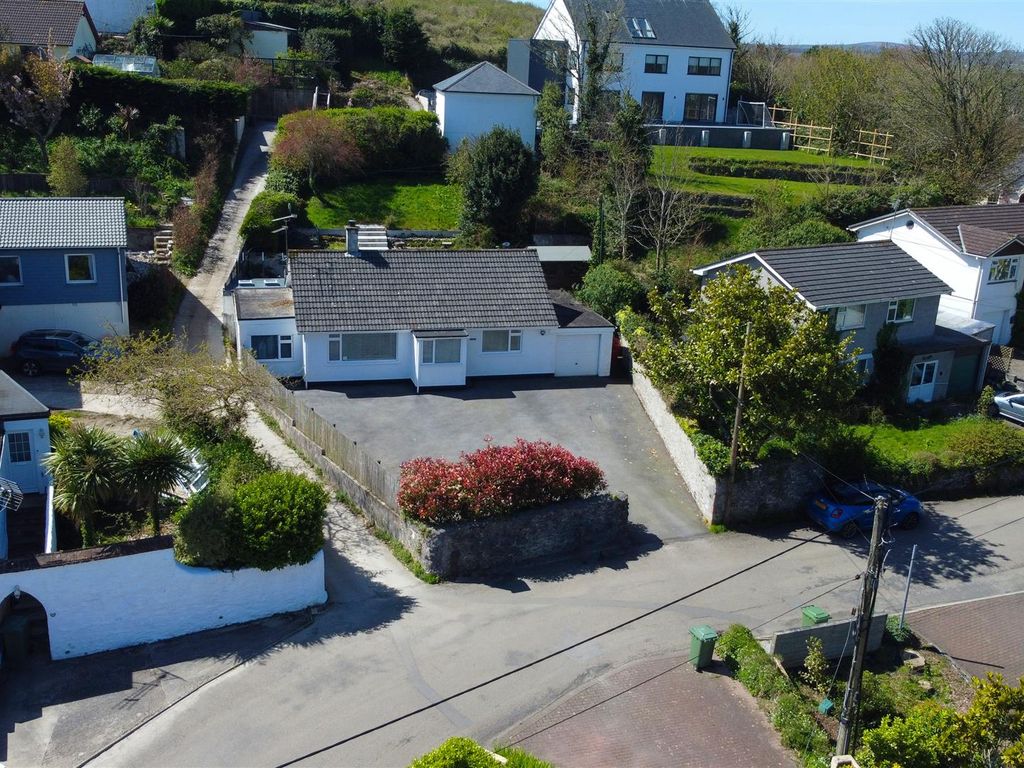 2 bed detached bungalow for sale in Grist Lane, Angarrack, Hayle TR27