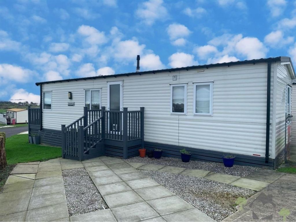 2 bed mobile/park home for sale in Cartford Park, Cartford Lane, Little