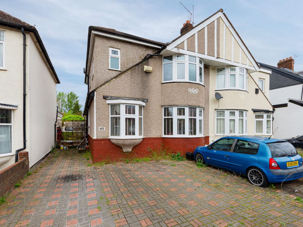 4 bed semidetached house for sale in Mayday Gardens, London SE3 Zoopla