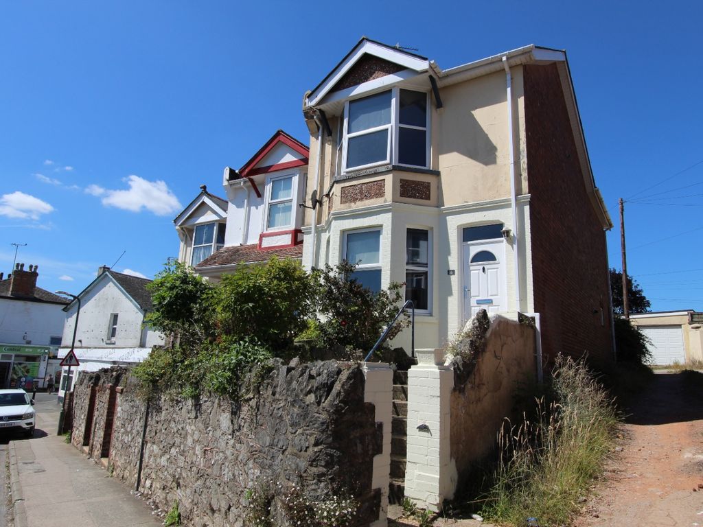 3 bed end terrace house for sale in St. Michaels Road, Paignton TQ4