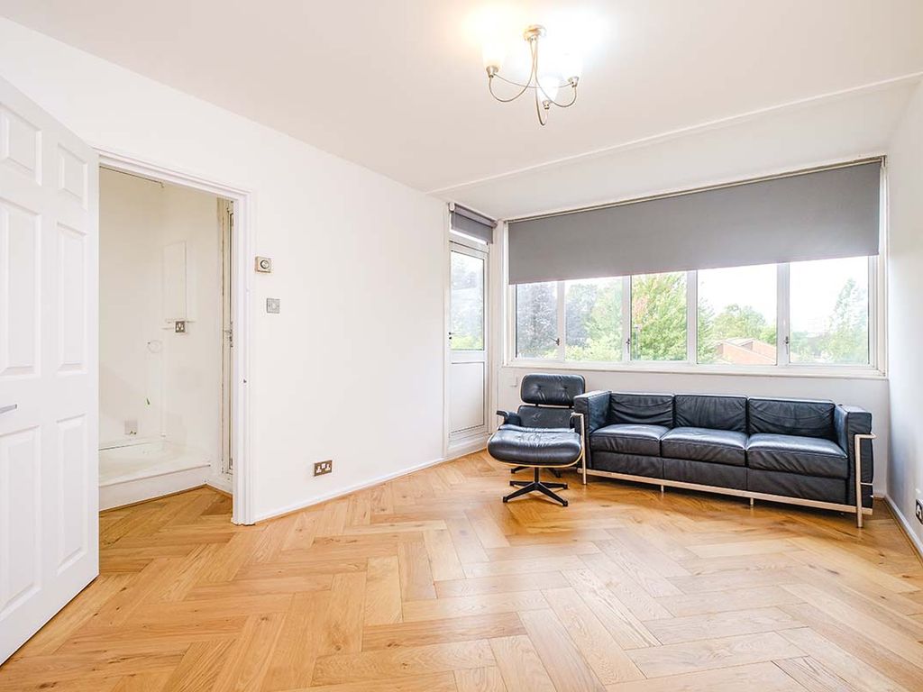 Winford Court, Portbury Close, London SE15  