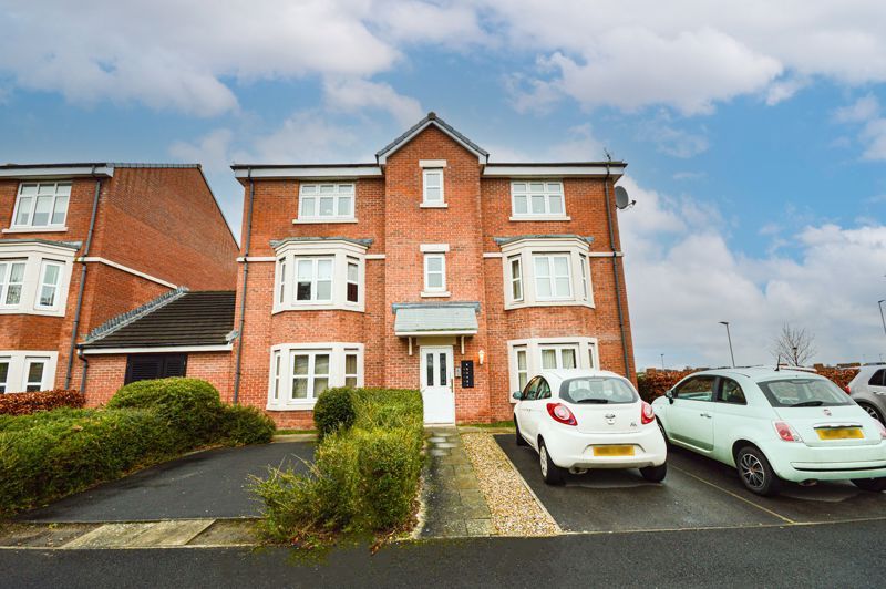 2 bed flat for sale in Sandringham Meadows, Blyth NE24, £110,000 Zoopla