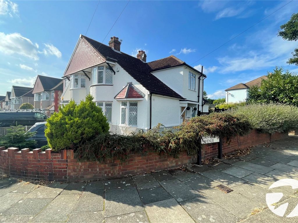4 bed semidetached house for sale in Buckingham Avenue, South Welling