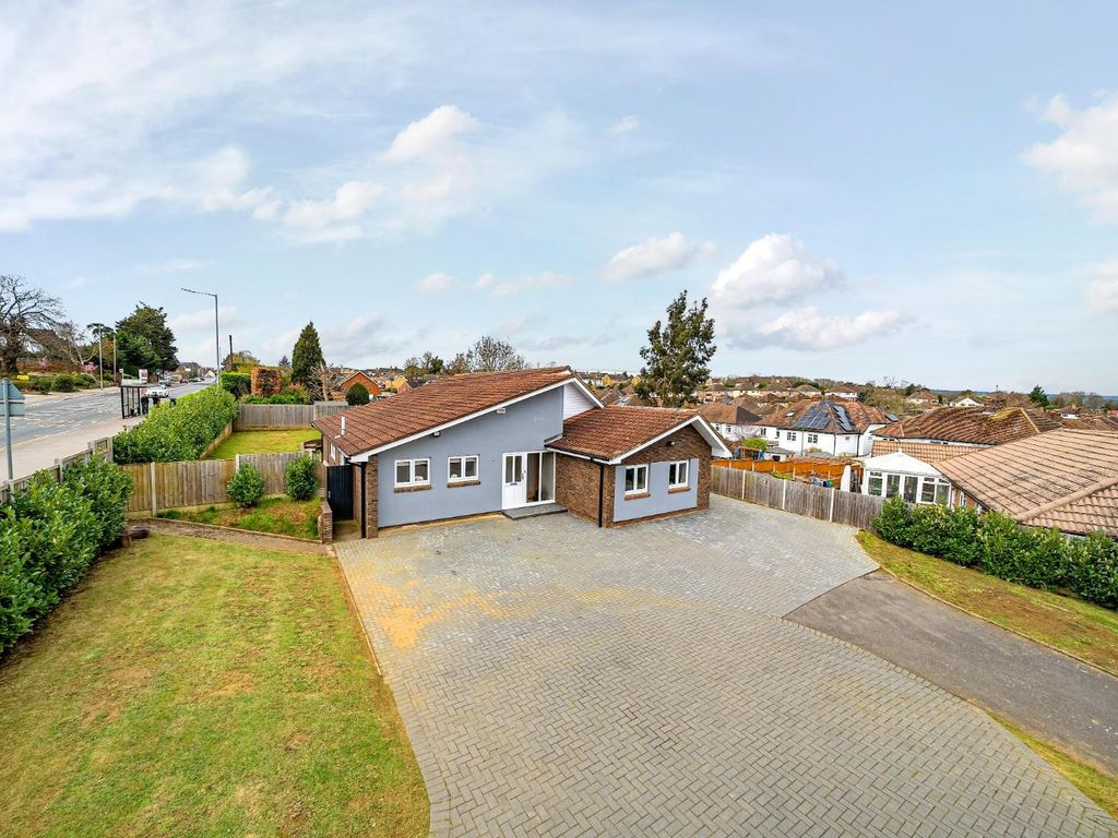 4 bed detached bungalow for sale in Bell Lane, Ditton, Aylesford ME20