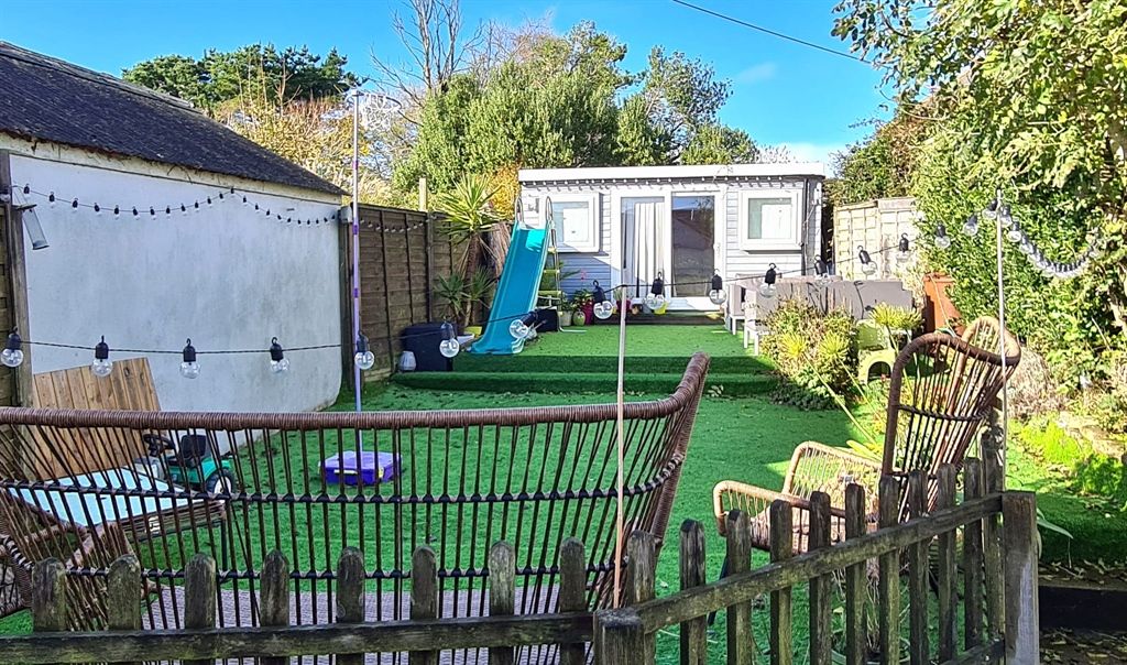 3 bed terraced house for sale in Whitecross, Penzance TR20 Zoopla