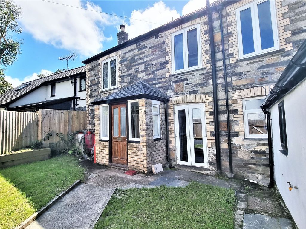 3 bed semidetached house for sale in Chapel Street, Camelford PL32, £