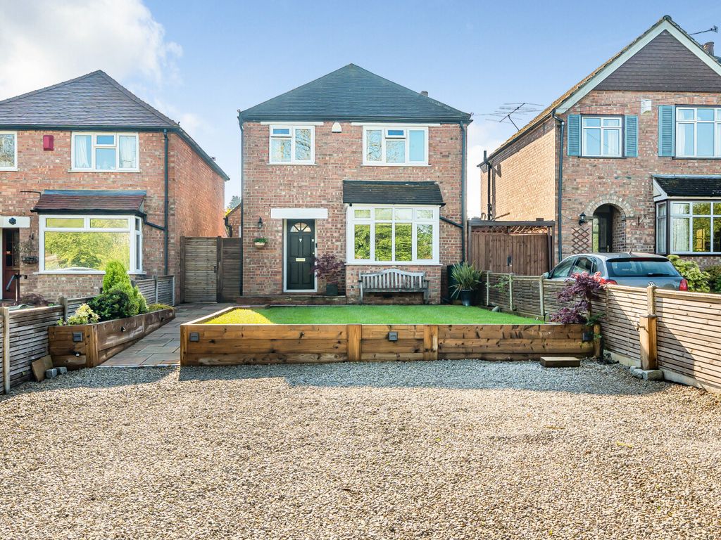 3 bed detached house for sale in Rydes Hill Road, Guildford, Surrey GU2
