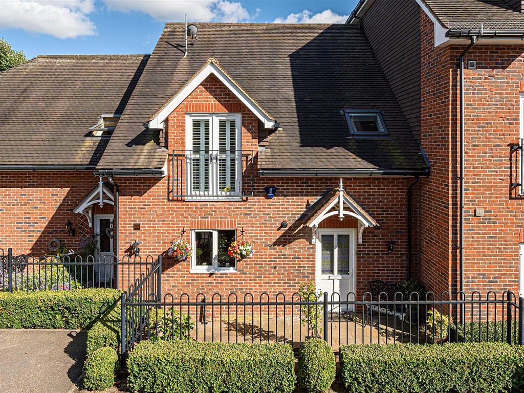 3 bed property for sale in St. Faiths Lane, Bearsted, Maidstone ME14, £