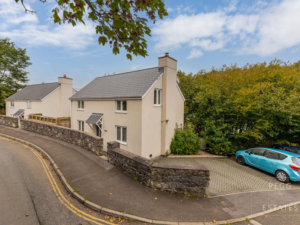 3 bed detached house for sale in Peartree Cottage, Old Totnes Road