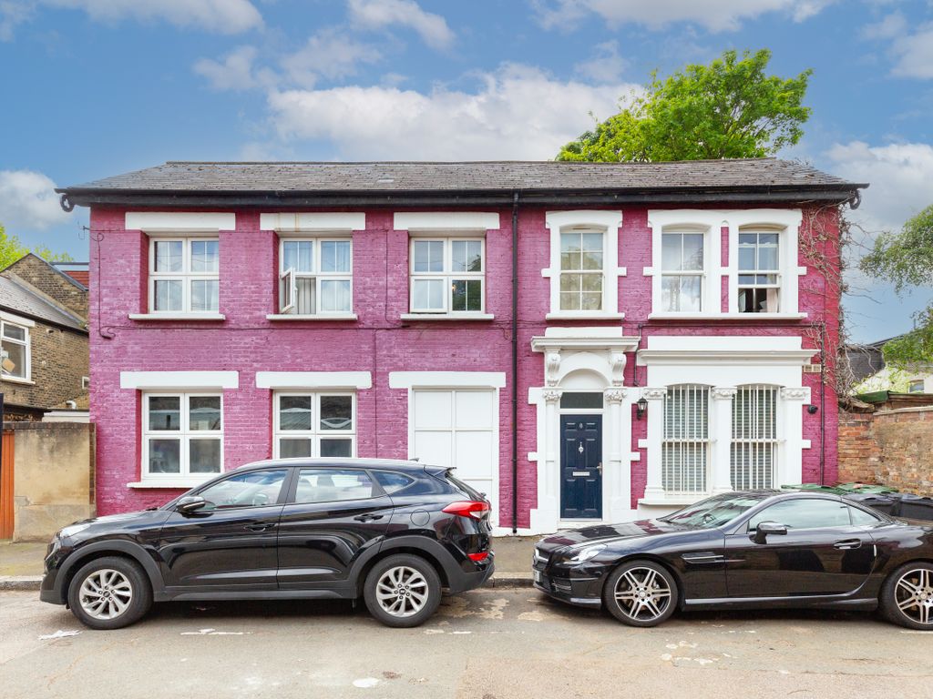 8 bed detached house for sale in Winchelsea Road, London E7, £1,150,000