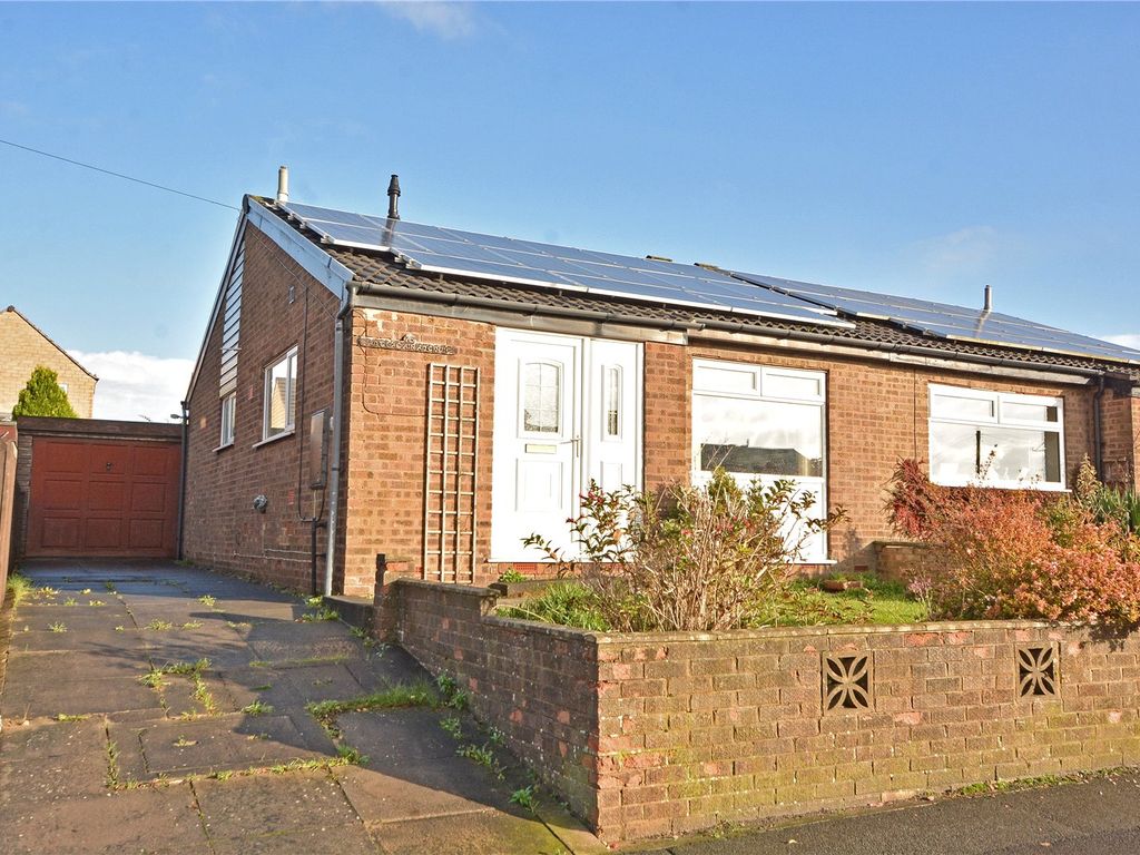 2 bed bungalow for sale in Sandgate Drive, Kippax, Leeds, West