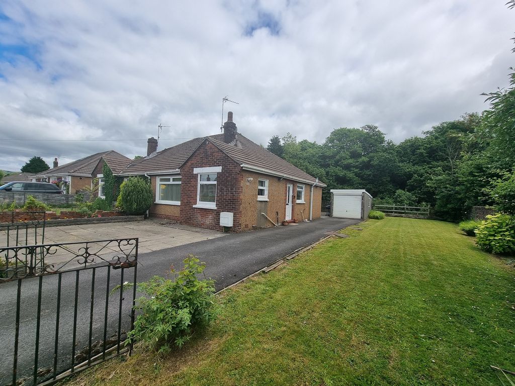 2 bed semidetached bungalow for sale in Felindre Avenue, Pencoed, Bridgend, Bridgend County