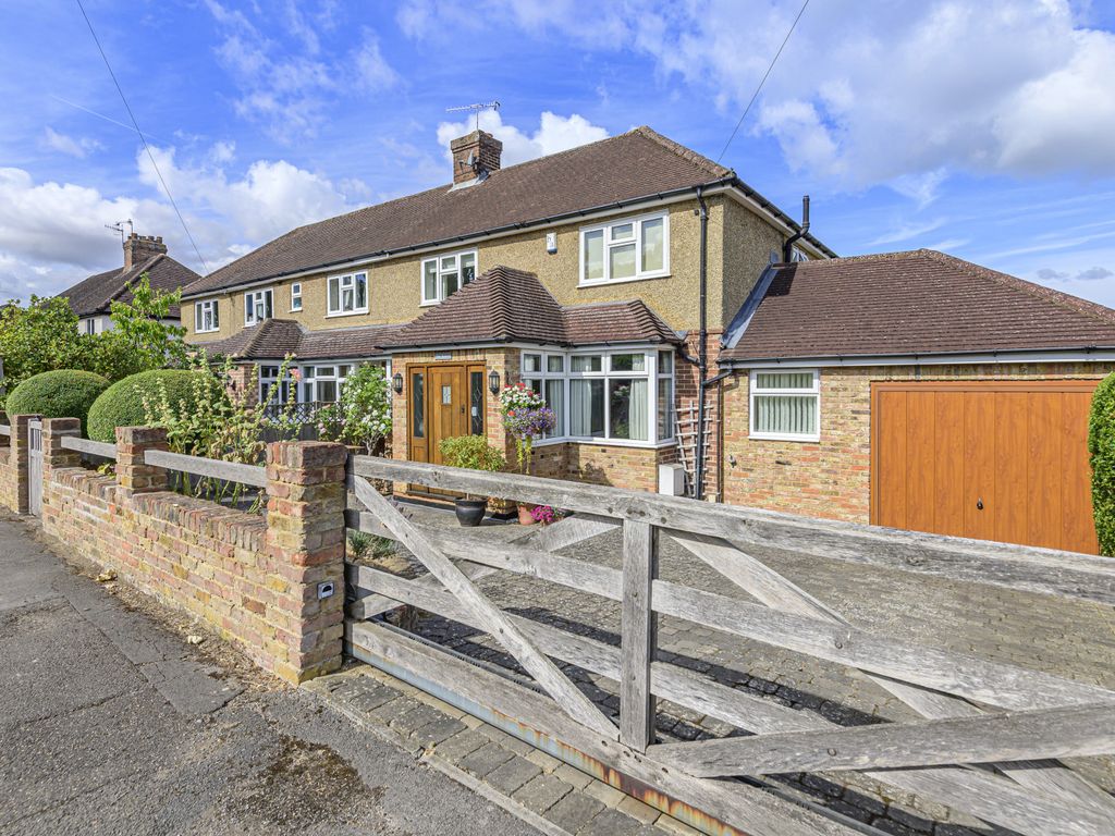 Liddington Hall Drive, Guildford GU3  