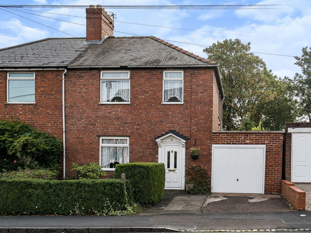 3 bed semidetached house for sale in Hill Road, Tividale, Oldbury B69