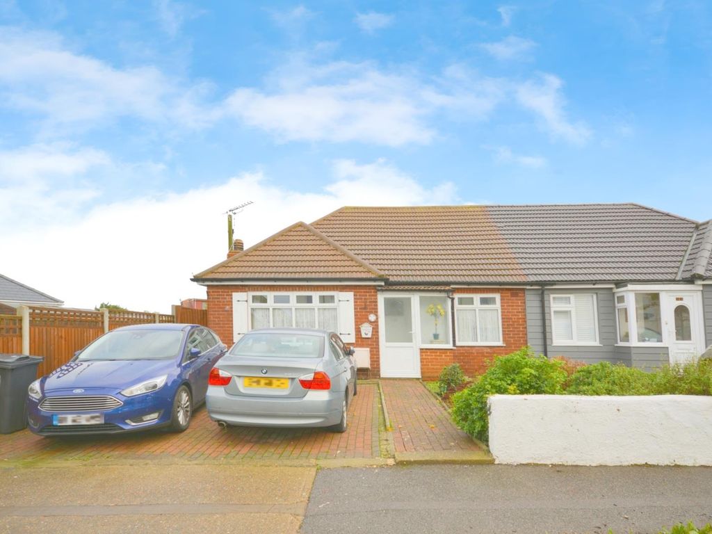 3 bed semidetached bungalow for sale in Gordon Road, Margate, Kent CT9