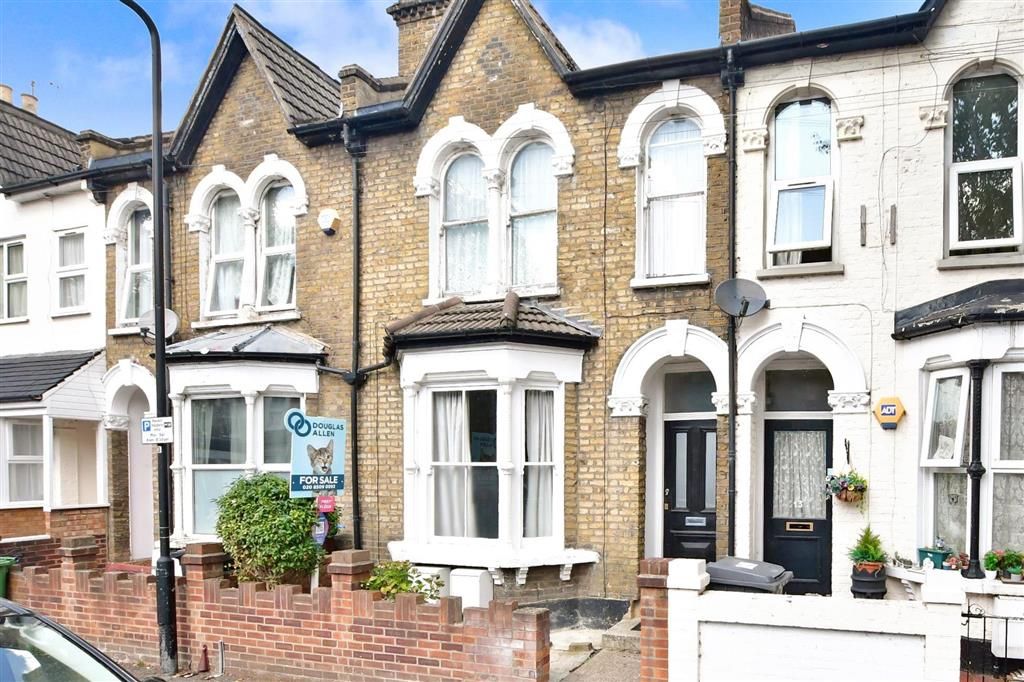 2 bed flat for sale in Hazelwood Road, London E17 Zoopla
