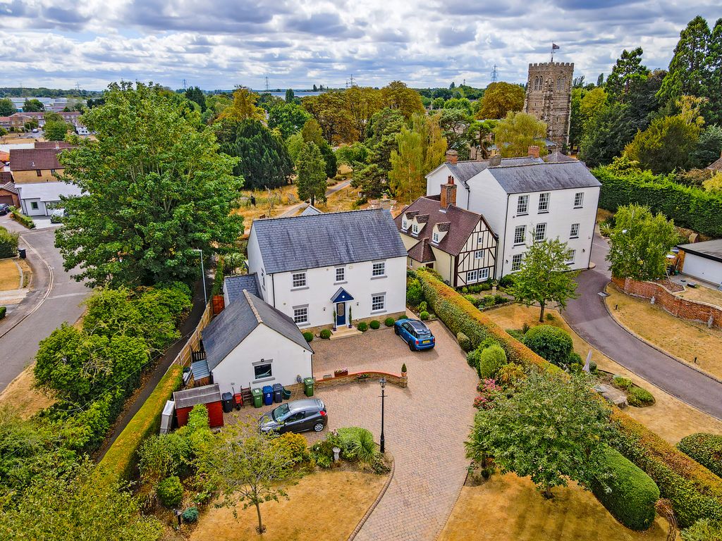 4 bed detached house for sale in Peppercorns Lane, Eaton Socon, St