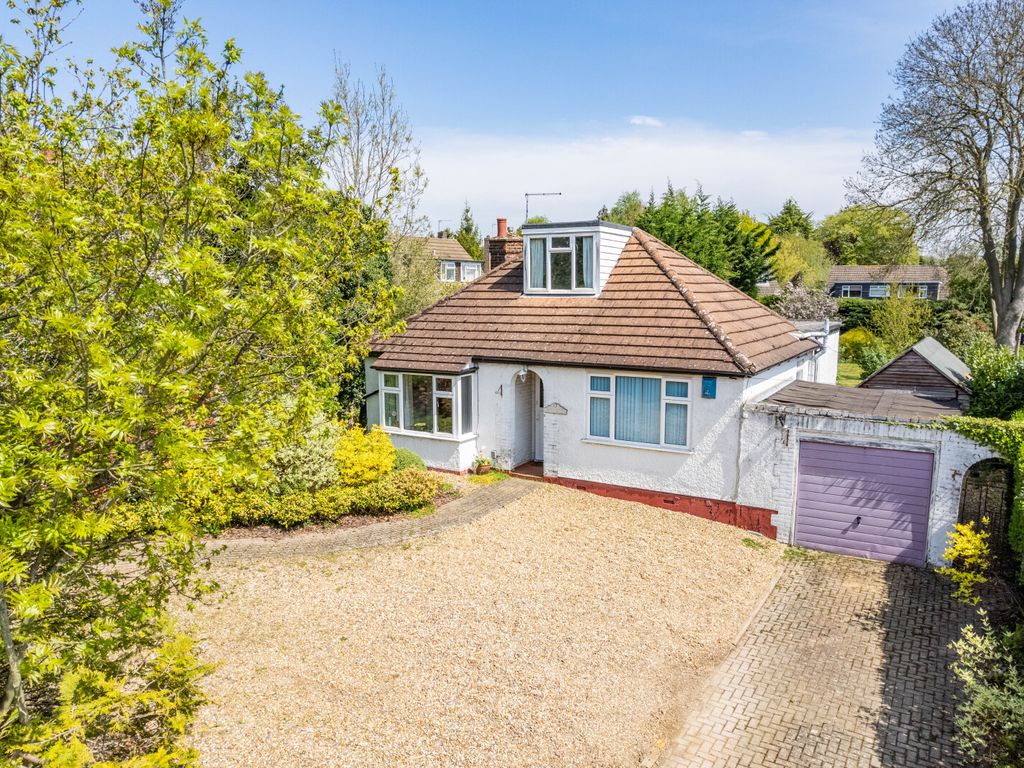 3 bed bungalow for sale in Tippendell Lane, St. Albans, Hertfordshire AL2 Zoopla