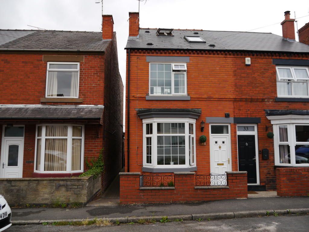 4 bed semidetached house to rent in Ralph Road, Staveley, Chesterfield