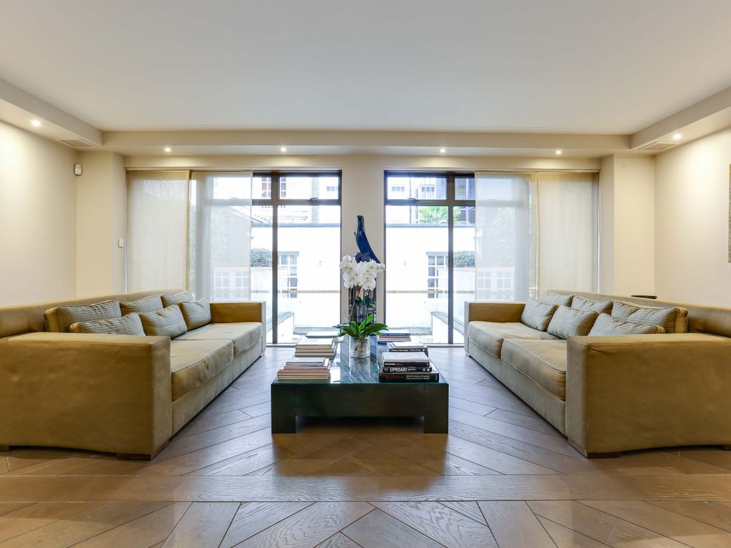Flat 1, 24 Mount Row, London W1K  