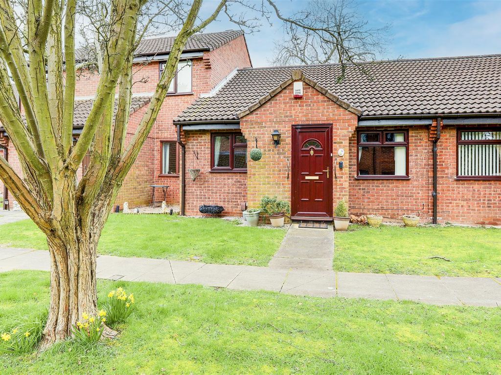 2 bed terraced bungalow for sale in Brookdale Court, Sherwood Dales