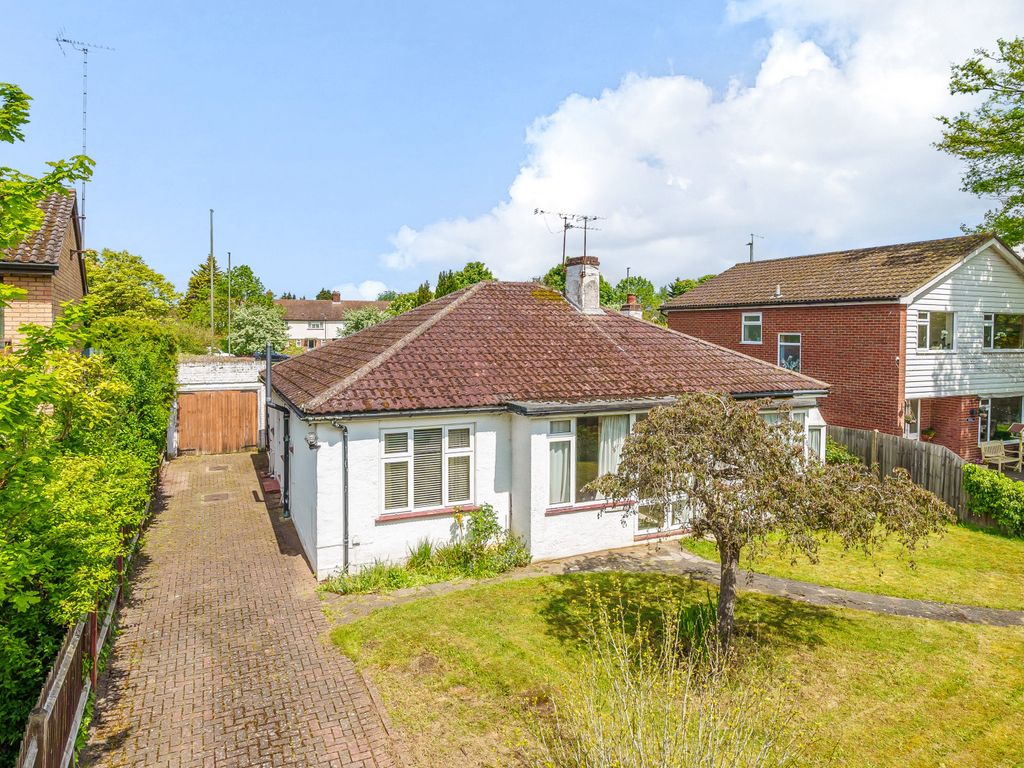 3 bed bungalow for sale in Old Esher Road, Hersham, WaltonOnThames KT12 Zoopla
