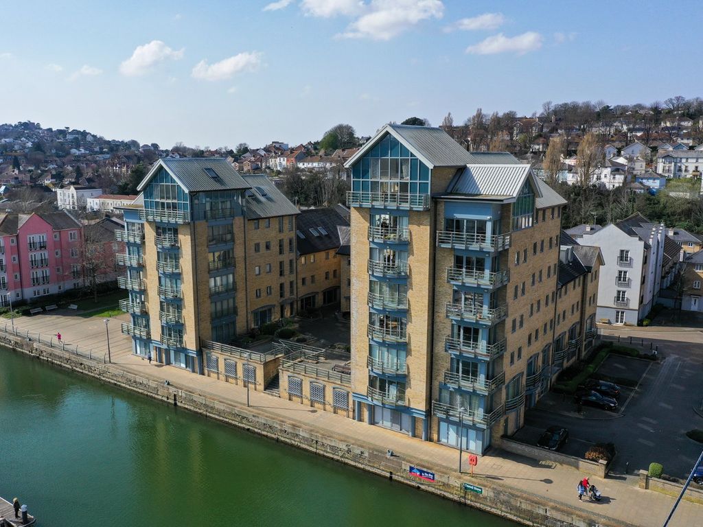1 bed flat to rent in Estuary House, Port Marine, Portishead BS20 Zoopla
