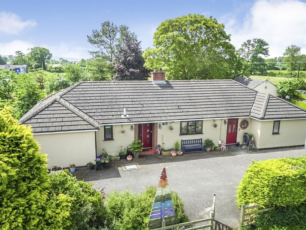 6 bed bungalow for sale in Four Crosses, Llanymynech, Powys SY22 Zoopla