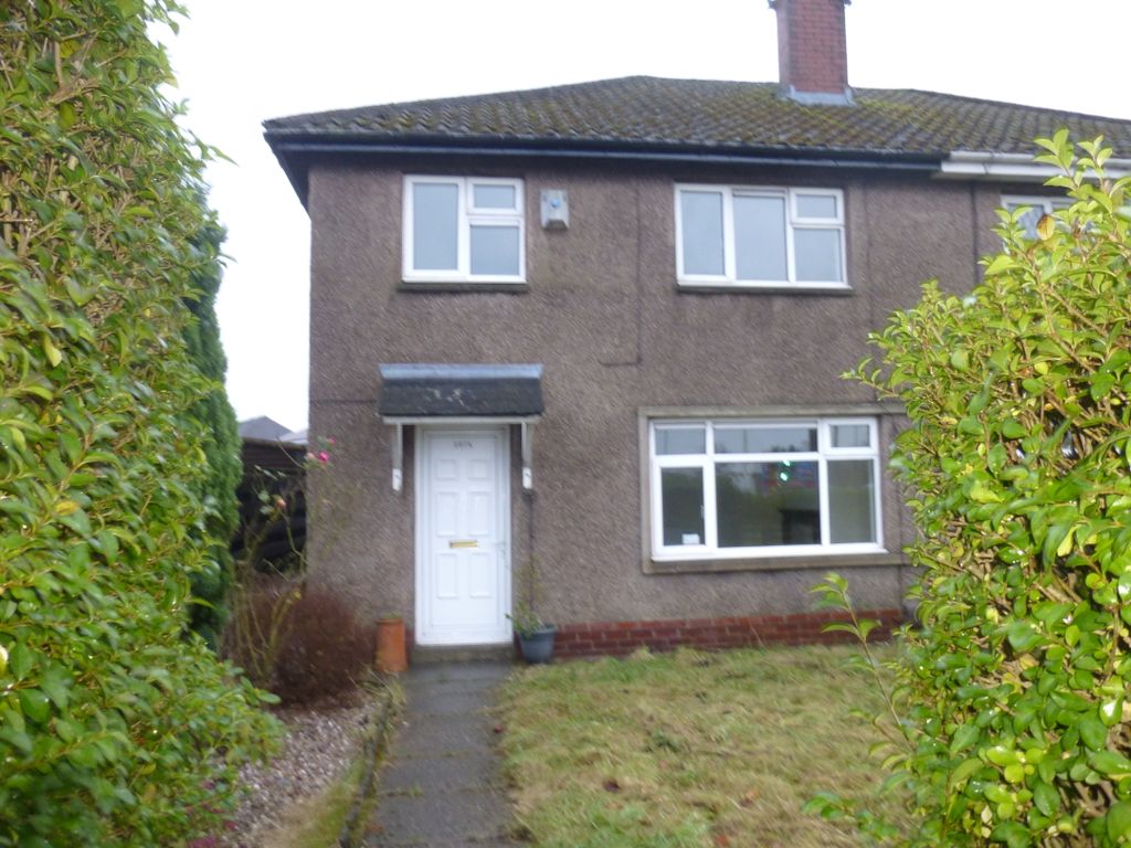 3 bed semidetached house to rent in Briercliffe Rd, Burnley