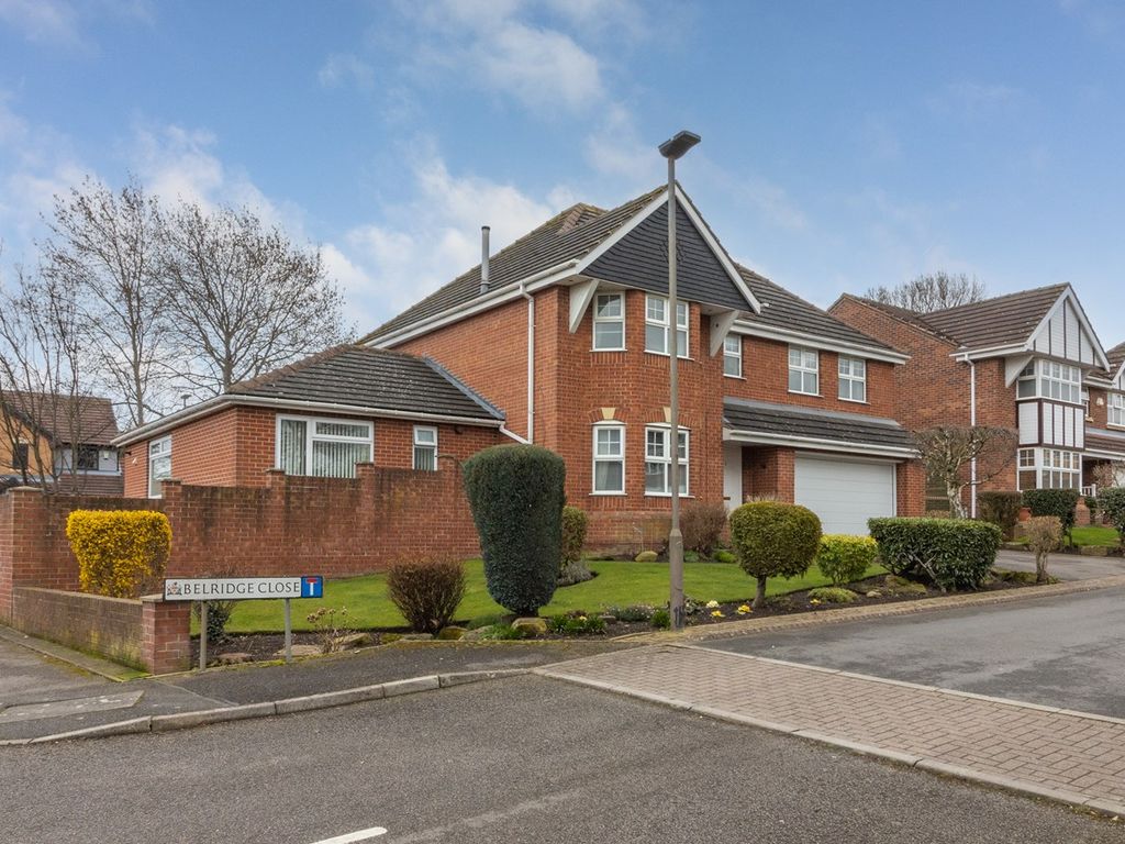 5 bed detached house for sale in Belridge Close, Redbrook, Barnsley S75